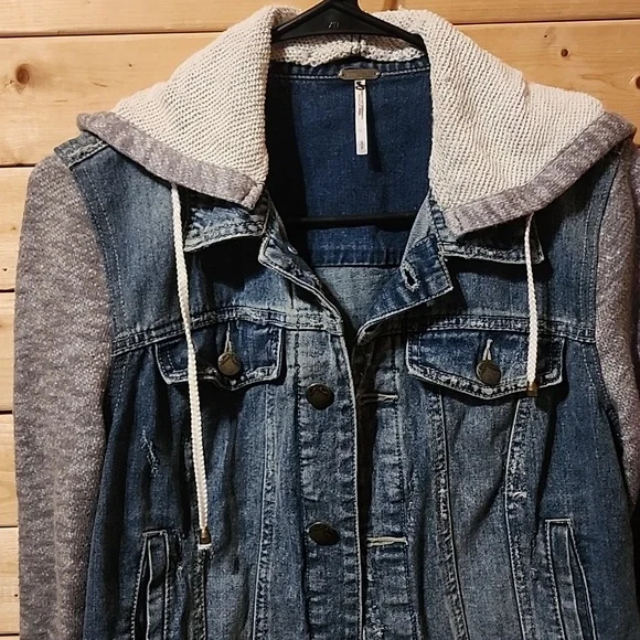 Womens Free People Denim Jacket Knit Size Small Hooded - Picture 4 of 7